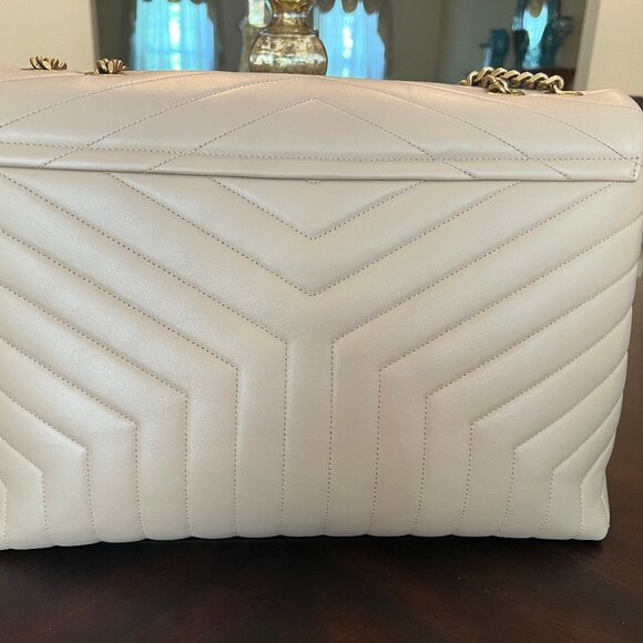 SAINT LAURENT LOULOU | LARGE BEIGE BAG | DISCONTINUED - Picture 4 of 9